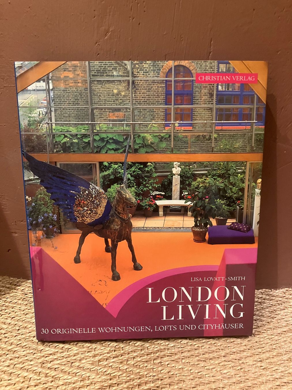 Bücher: Bildband Living in London – Gebraucht aus Zürich von Byron