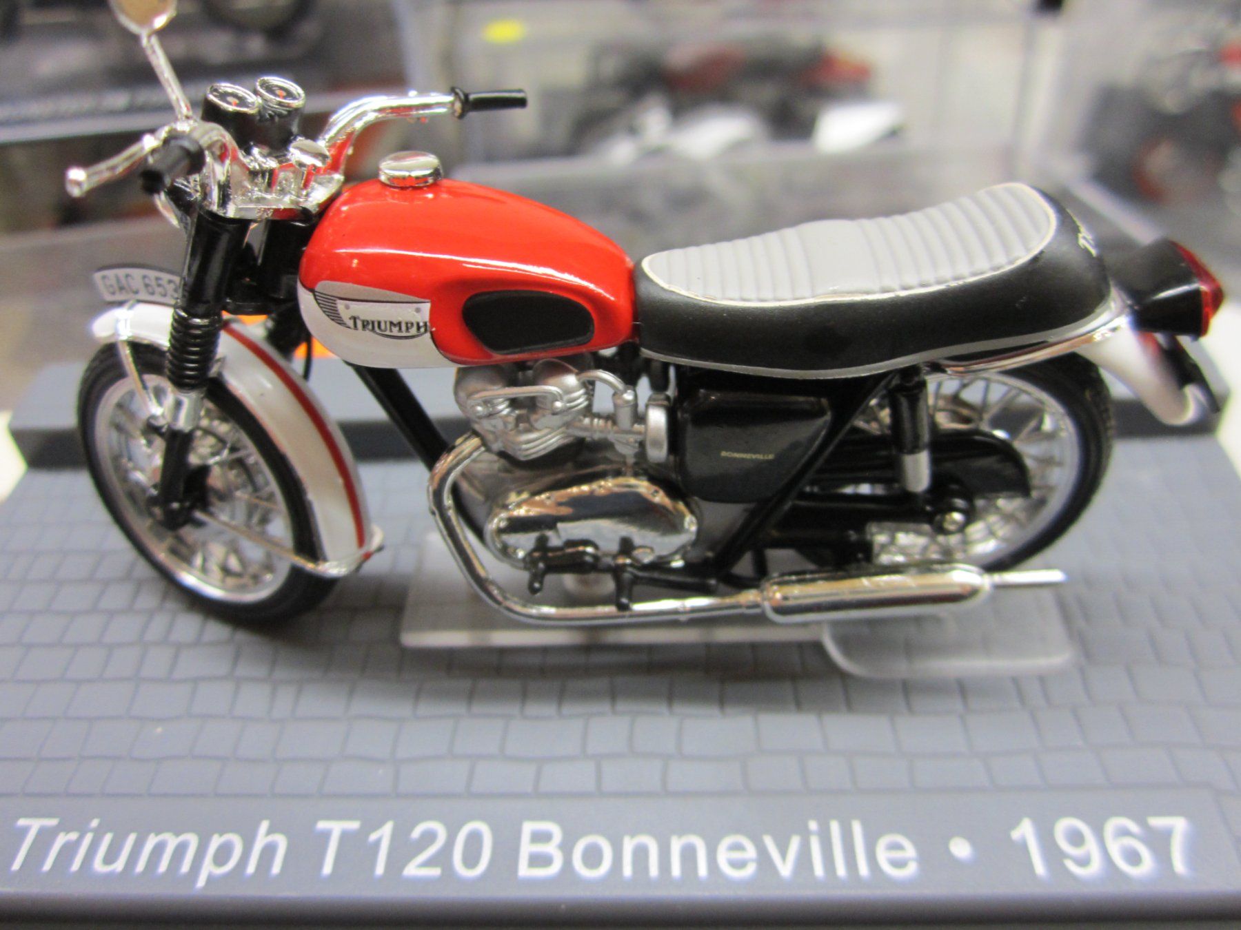 Kit di modellismo & Modellini statici: Motos 1/24 – Nuovo e nell'imballaggio originale da Gland venduto da renomodel 5