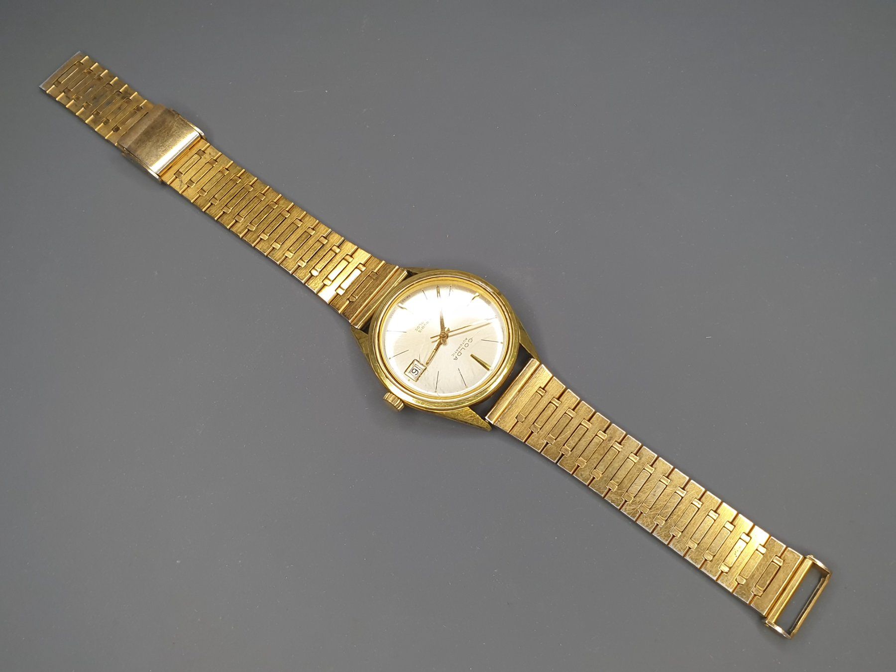 Uhren: Golda Automatic - 34mm – Gebraucht aus Neyruz FR von Flyback 4