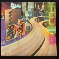 The Hollies / Out On The Road