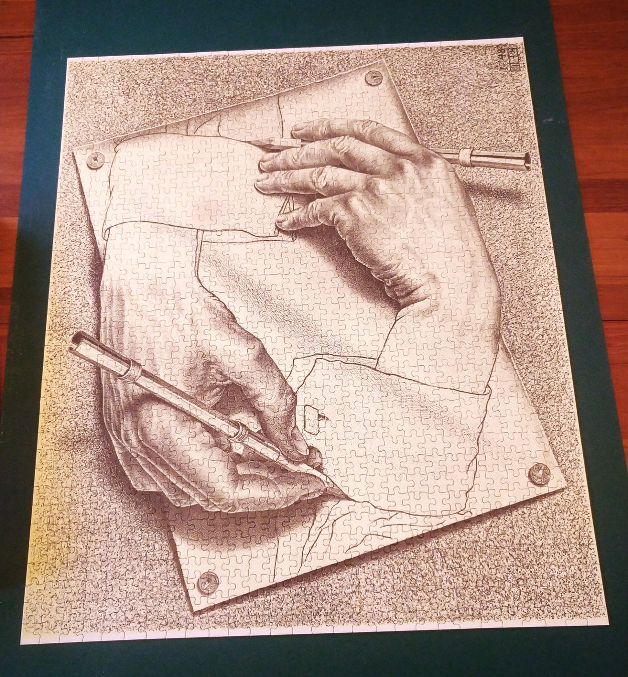 Puzzles: Puzzle 1000 Teile, M.C. Escher, Drawing Hands – Gebraucht aus Zürich von  1