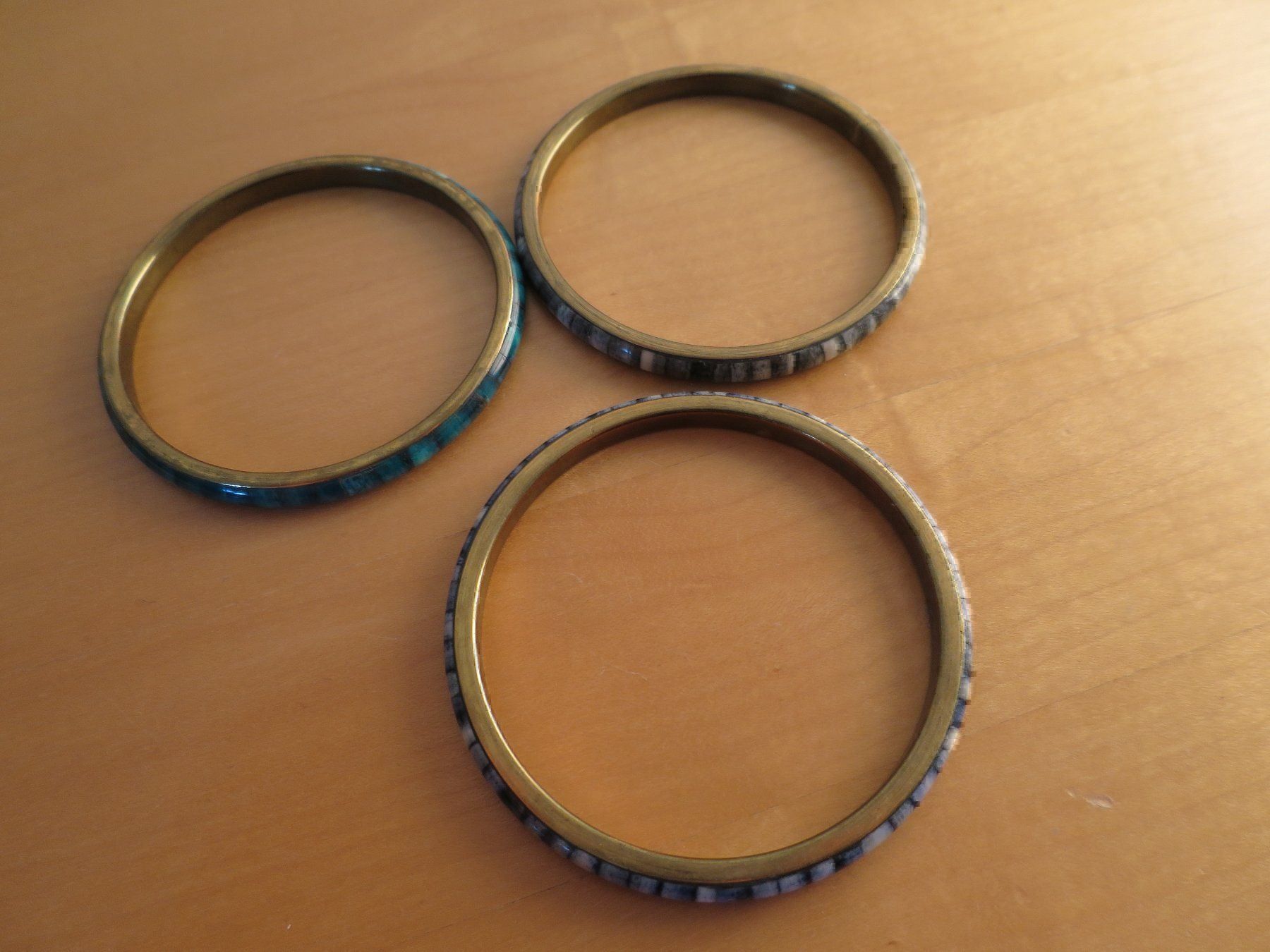 Bracciali & Braccialetti: Drei schöne Armreifen – Usato da Siebnen venduto da greenpingu 3