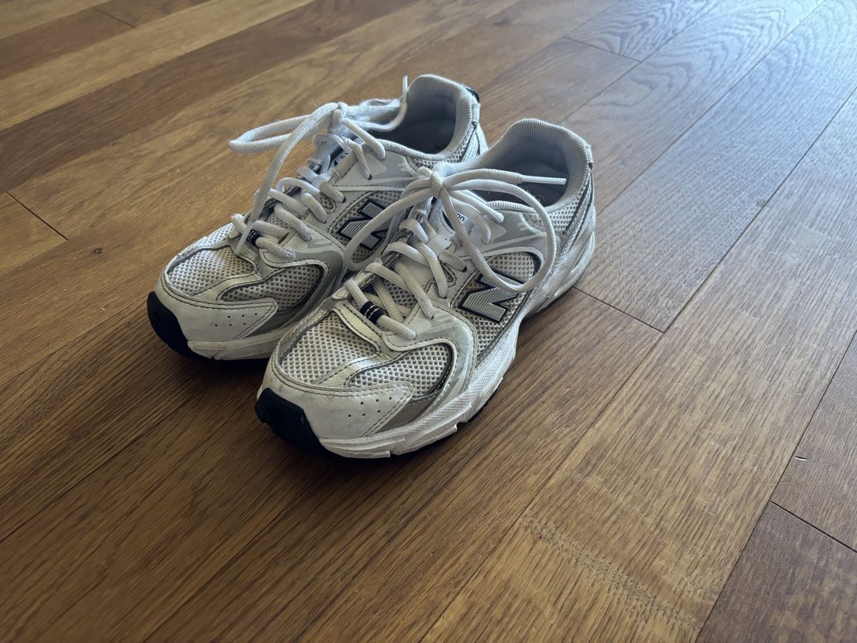 New Balance Scarpe per ragazze: New Balance Schuhe 36 – Usato da Buchrain venduto da Ham2383 1
