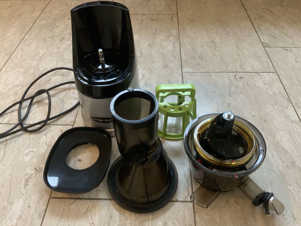 Elettrodomestici da cucina: Omega Juicers Mega mouth – Usato da Oberwil BL venduto da dmk2000 5