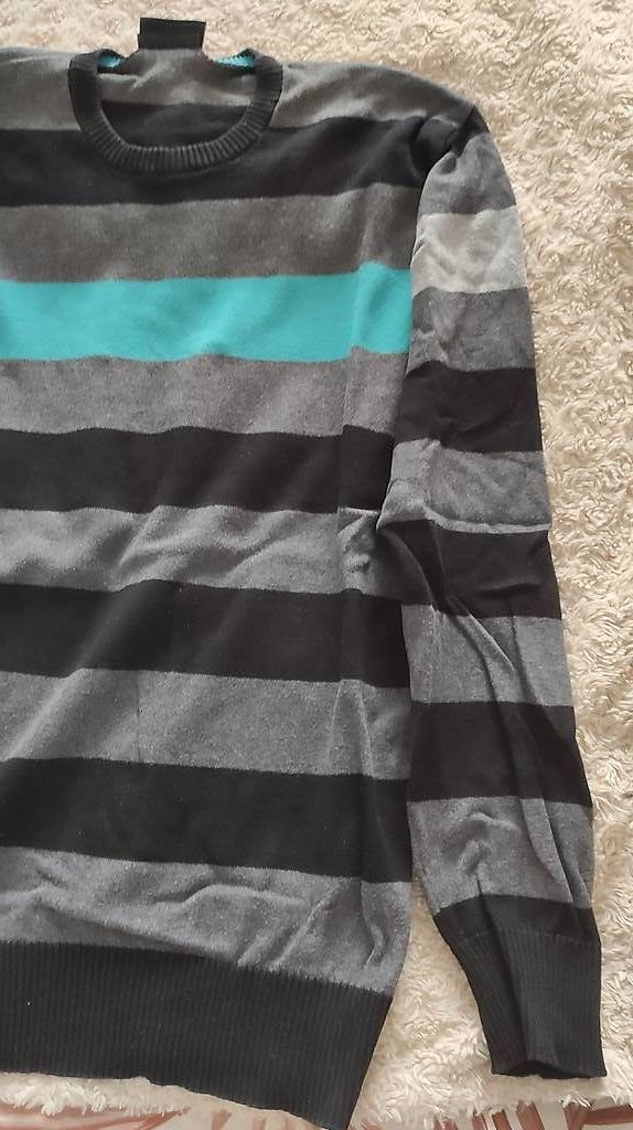 Maglioni & Felpe: Herrenpullover gestreift Gr. M schwarz/grau/türkis – Nuovo (secondo la descrizione) da Oberentfelden venduto da MrRicardolino
