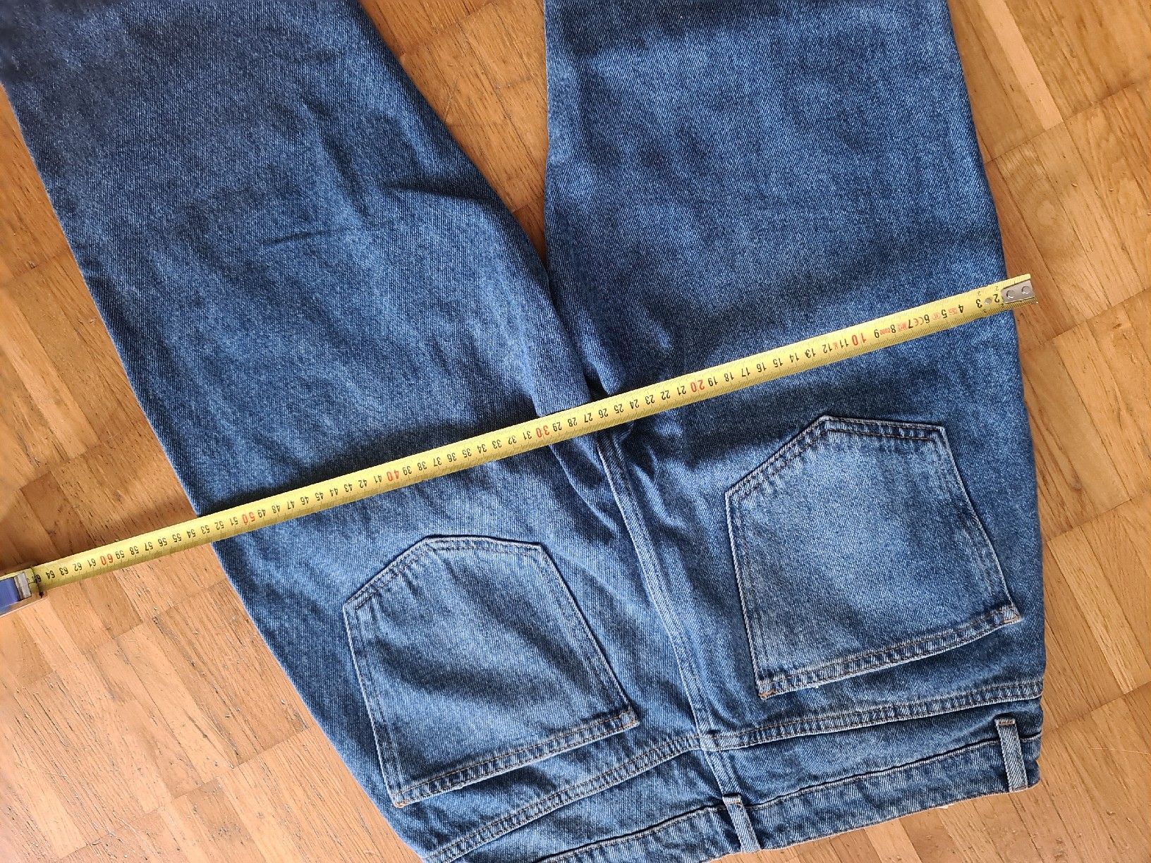 Mango Jeans: Jeans MNG mit Kristallen Grösse 40 – Usato da Emmenbrücke venduto da gatasalvache 6