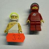 2 Stück Lego Figuren Classic Space  80er Jahre.