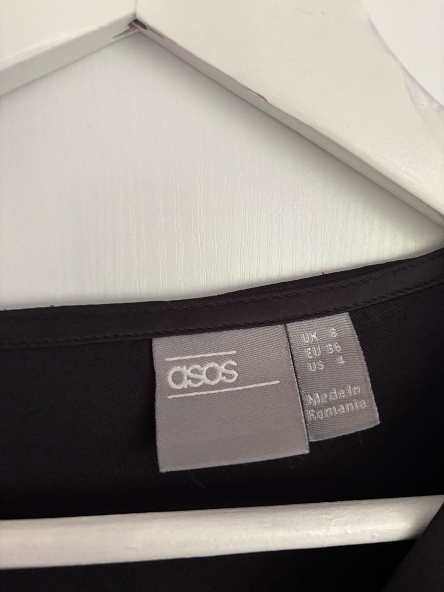 Asos Blusen: Chemisier noir ASOS – Gebraucht aus Zürich von mps_9cp7 4
