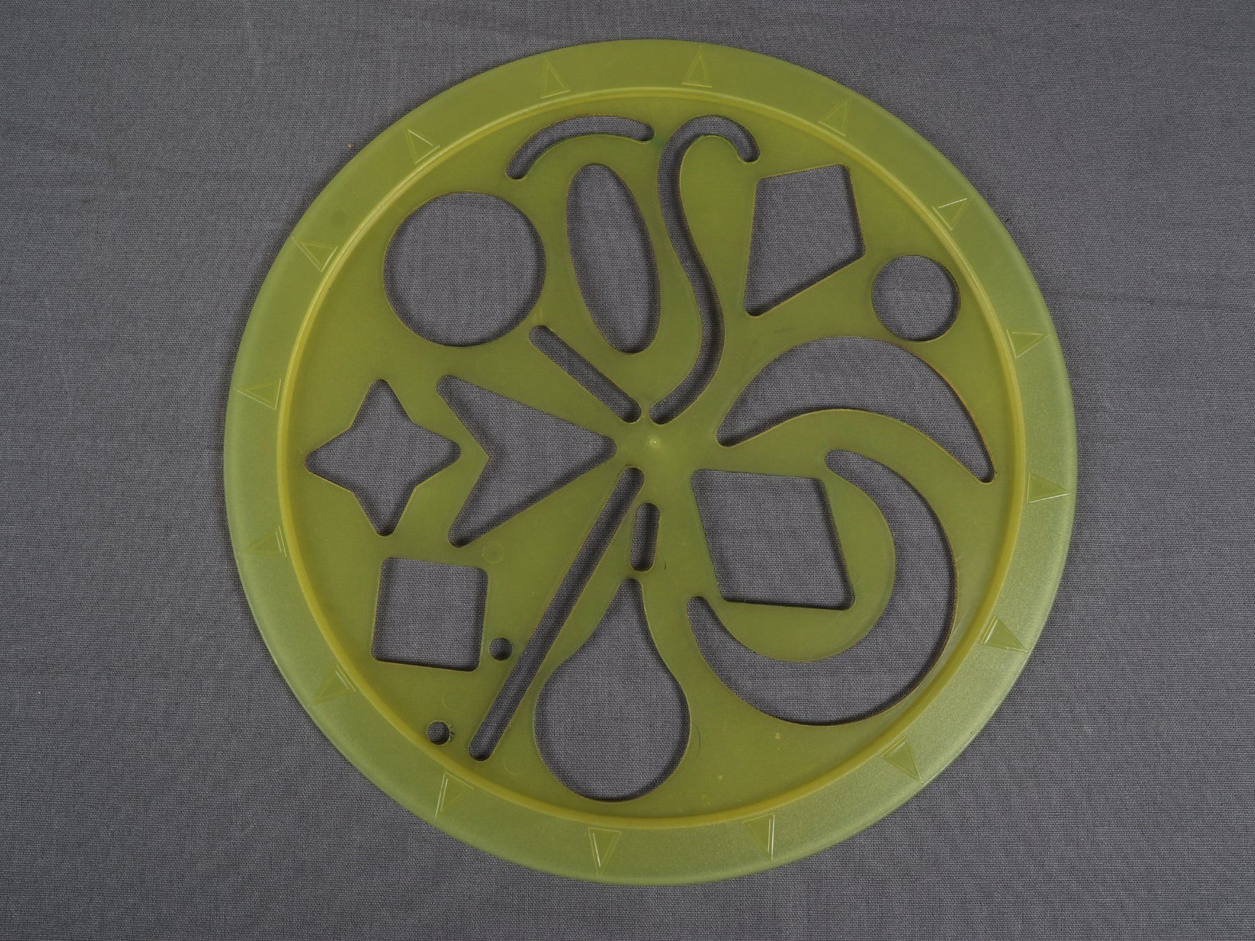 Schablonen: RAVENSBURGER Junior Mandala-Designer classic – Gebraucht aus Steinen von Restwert_Steinen 2