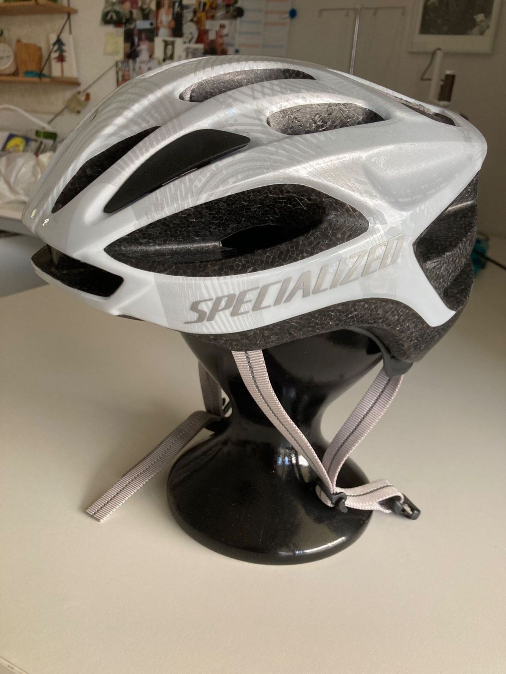 Caschi: Damen Velohelm Spezialized 50-58 cm – Usato da Fehraltorf venduto da mayalotto 1