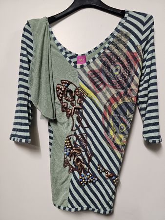 Haut Neuf, Save The Queen/rayures/perles/asymétrique//T.S/M