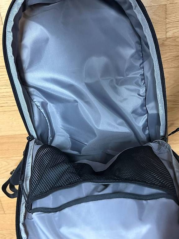 Zaini: PeakPerformance allDay Backpack 18.5L – Usato da Neuenhof venduto da ste_6gmv 3