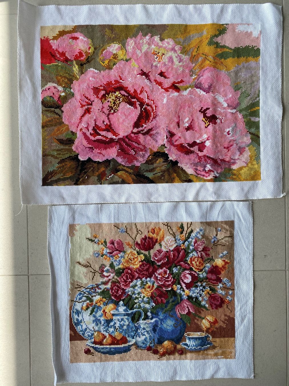 Poster & Bilder: 2 Bilder Petit Point – Neu (gemäss Beschreibung) aus niederbipp von Esbenz 3