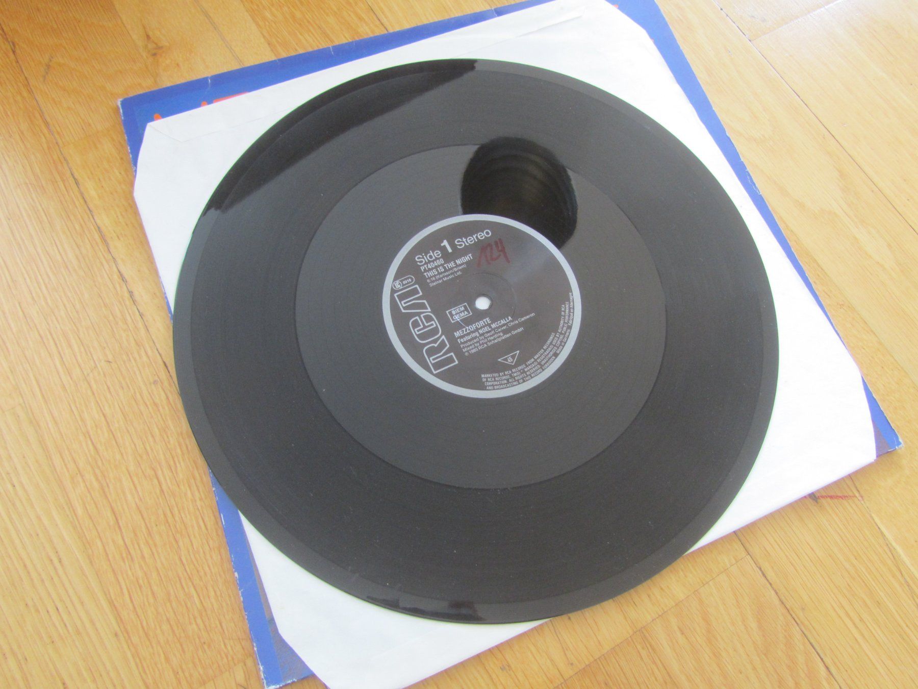Dischi in vinile: MEZZOFORTE:  This Is The Night / Blue Ice – Usato da Seengen venduto da mikelele 1