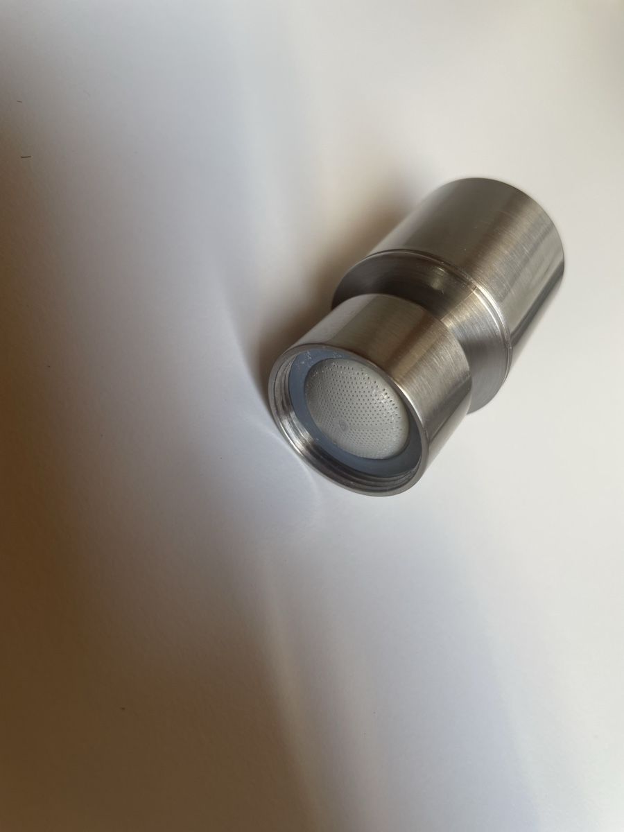 Armaturen: Tête embout de robinet 22mm – Neu (gemäss Beschreibung) aus Bottens von 2Lens 1
