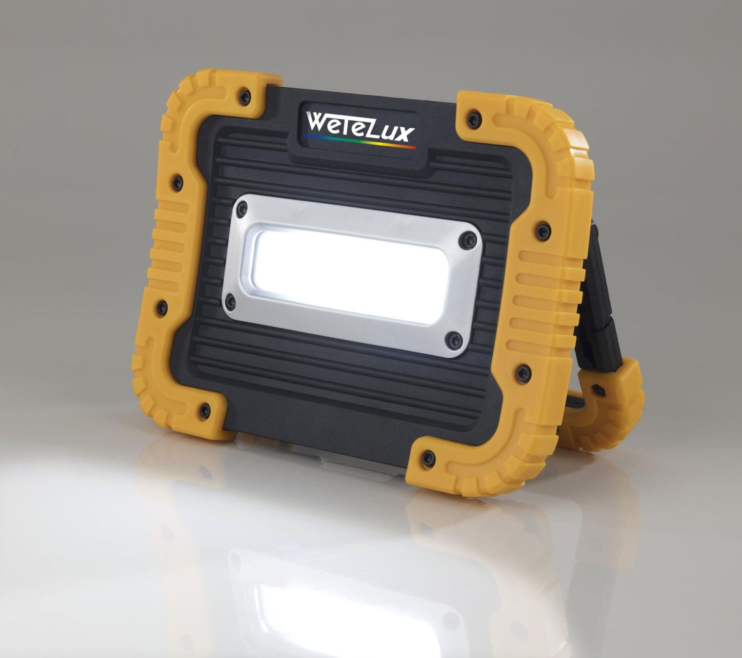 Lampen: Wetelux Arbeitsleuchte UltraBright neu OVP ab Fr. 1.- – Neu und originalverpackt aus Koppigen von Bracher_Mail-House 1