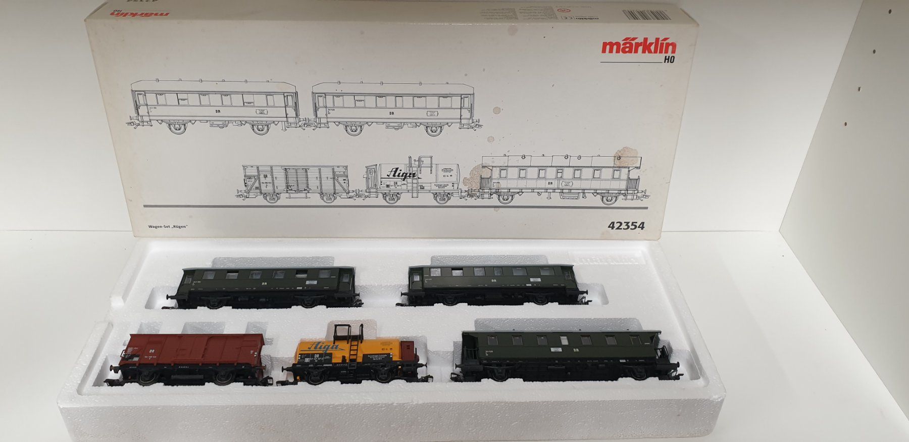 Märklin Modellini di ferrovie: Märklin DR Wagen Set Rügen 42354 – Usato da Neuenhof venduto da ludovicco