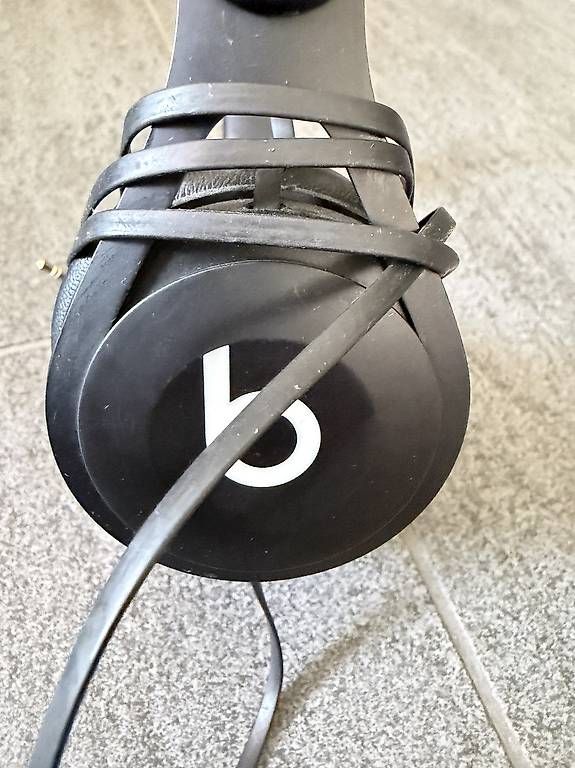 Cuffie: Schwarze Beats Kopfhörer  – Usato da Chur venduto da van_6qs7 1