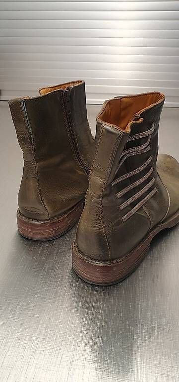 Moma Scarpe da donna: MoMa Stiefeletten Damen Grösse 39 – Nuovo (secondo la descrizione) da Oberwangen b. Bern venduto da Levidog 4