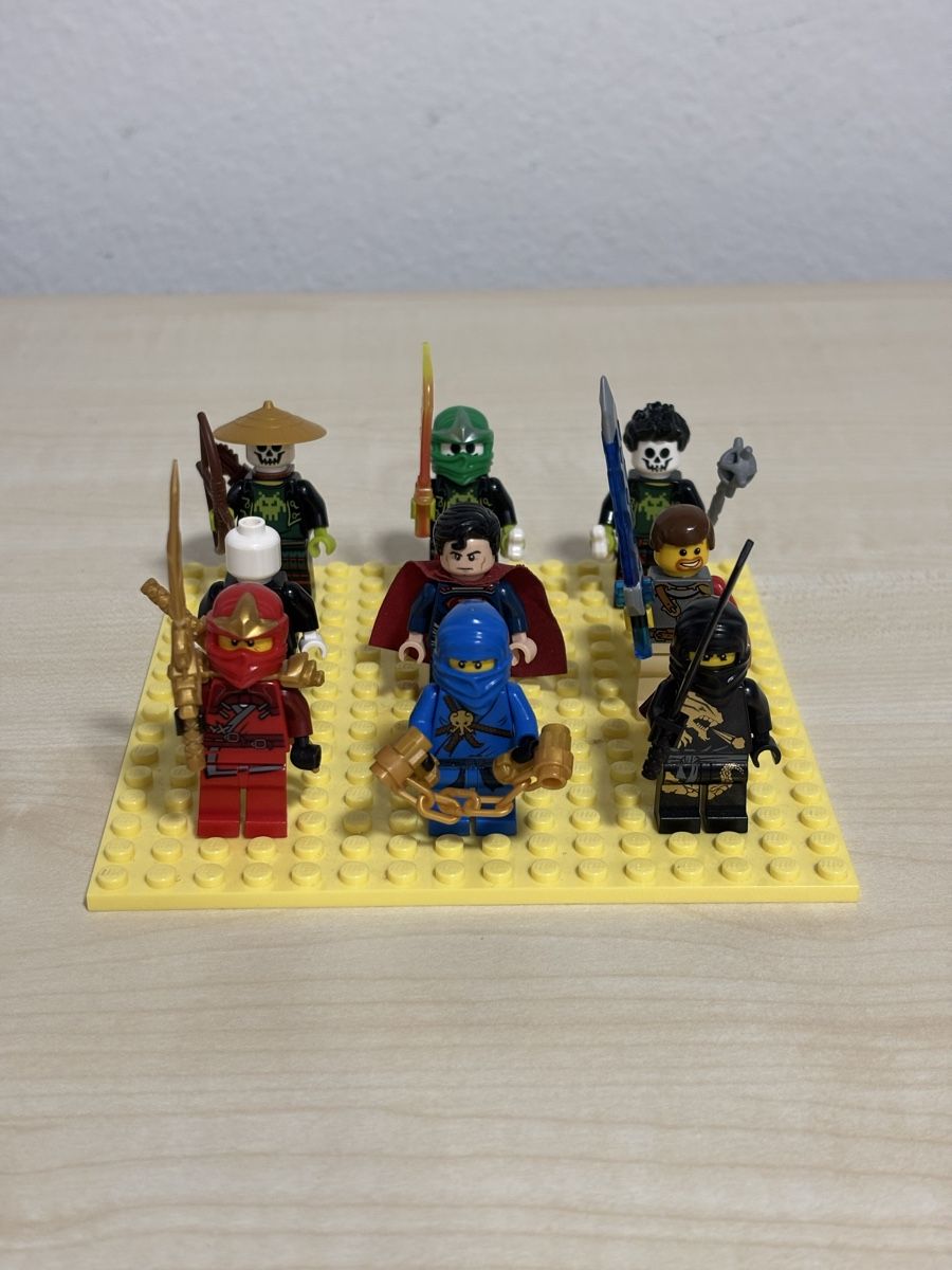 Lego Statuette: Lego Figuren – Usato da Zollikerberg venduto da vinoy