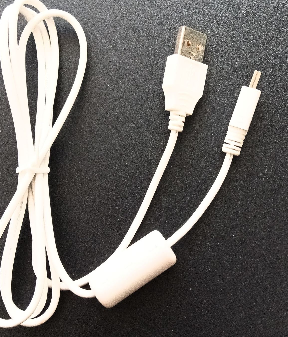 Cavi: USB Ladekabel mit Datenübertragung und Ferrit – Nuovo (secondo la descrizione) da Grächen venduto da Eifelelch