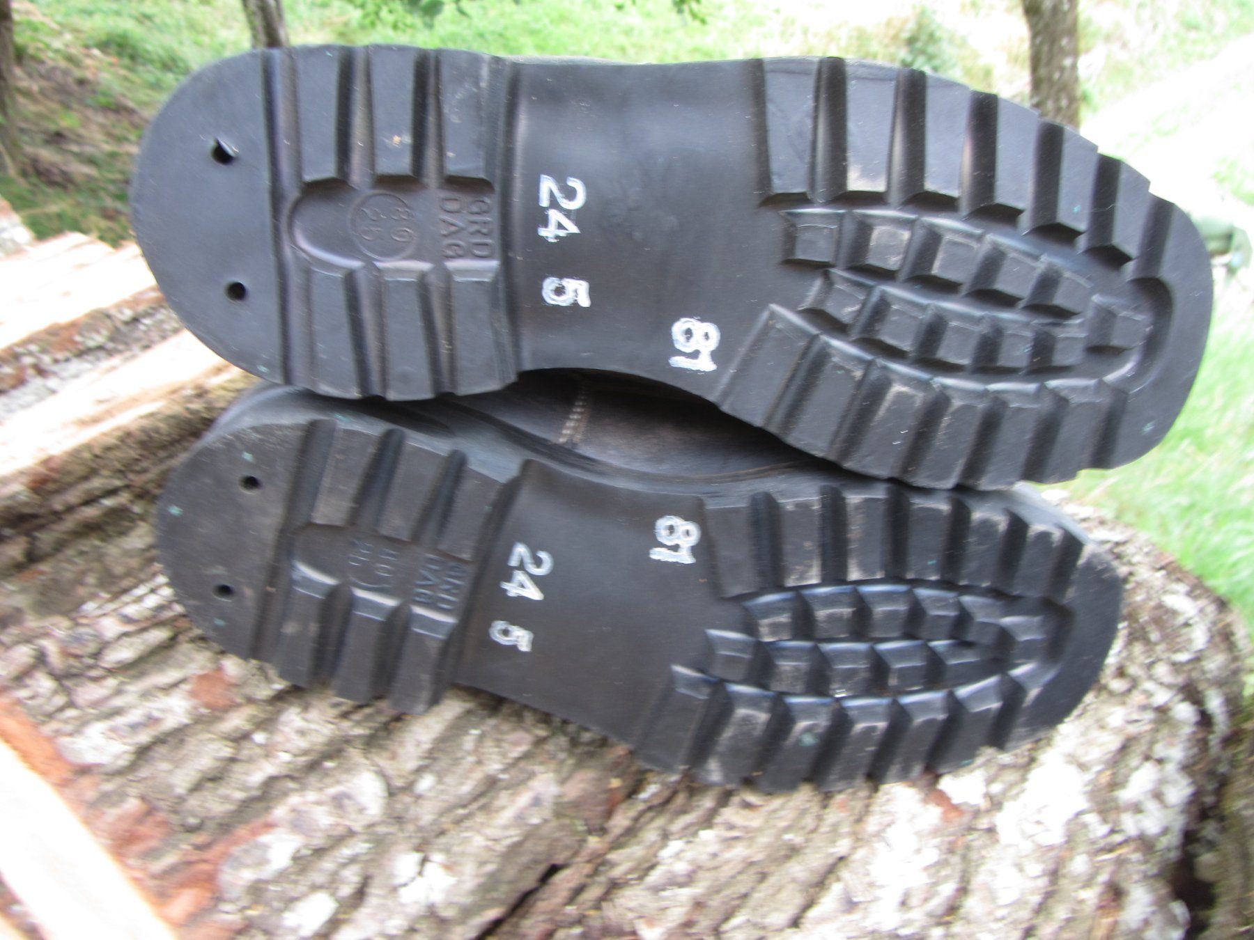 Chaussures hommes: Ungetragene Militärschuhe – D'occasion à Wolfhalden par Quiria68 1