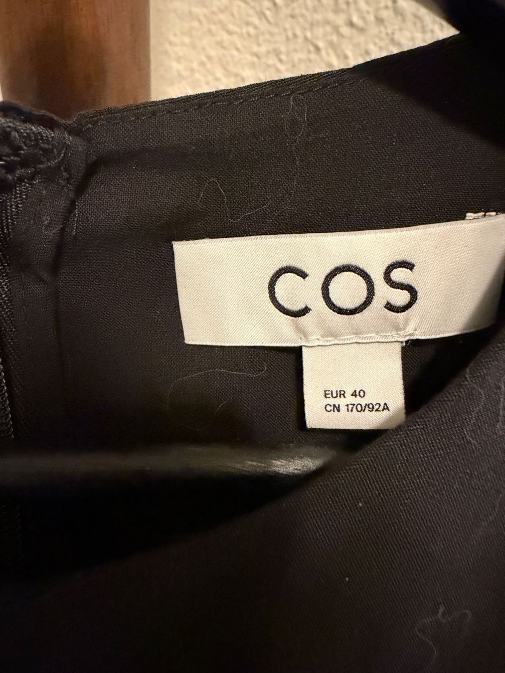 Cos Vestiti: COS Dress Black EUR 40 – Nuovo (secondo la descrizione) da Zürich venduto da shenhua 1