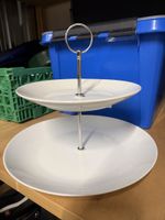 Zweiteilige Etagere weiss Metall neu