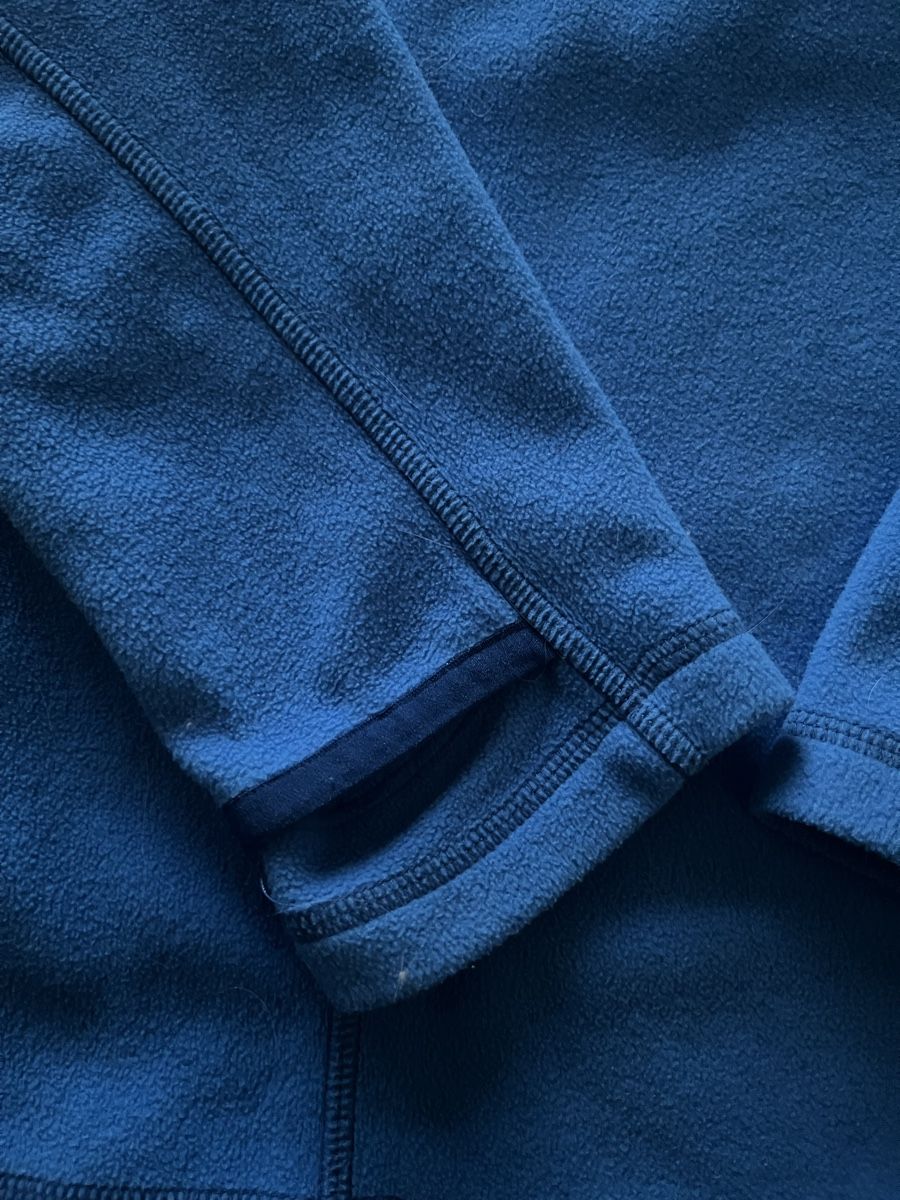Maglioni & Felpe: Sweat polaire bleu - 7 ans – Usato da Geneve venduto da maremonte 3