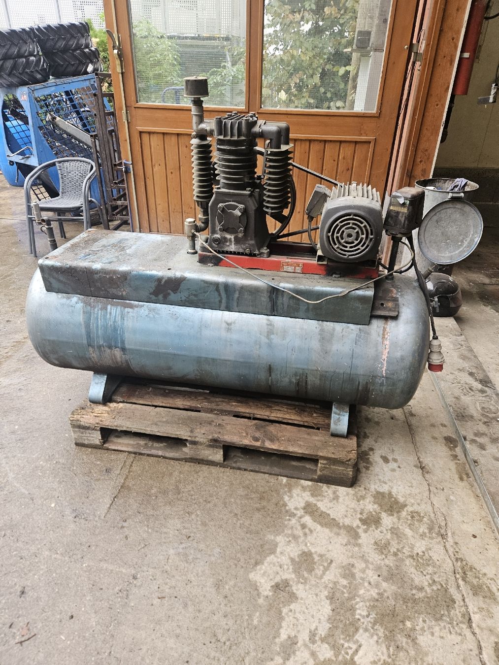 Compressori: Grosser Kompressor  – Difettoso da Hemmental venduto da ruffy20002