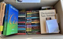 Lot 80 livres San-Antonio et dictionnaire état correct