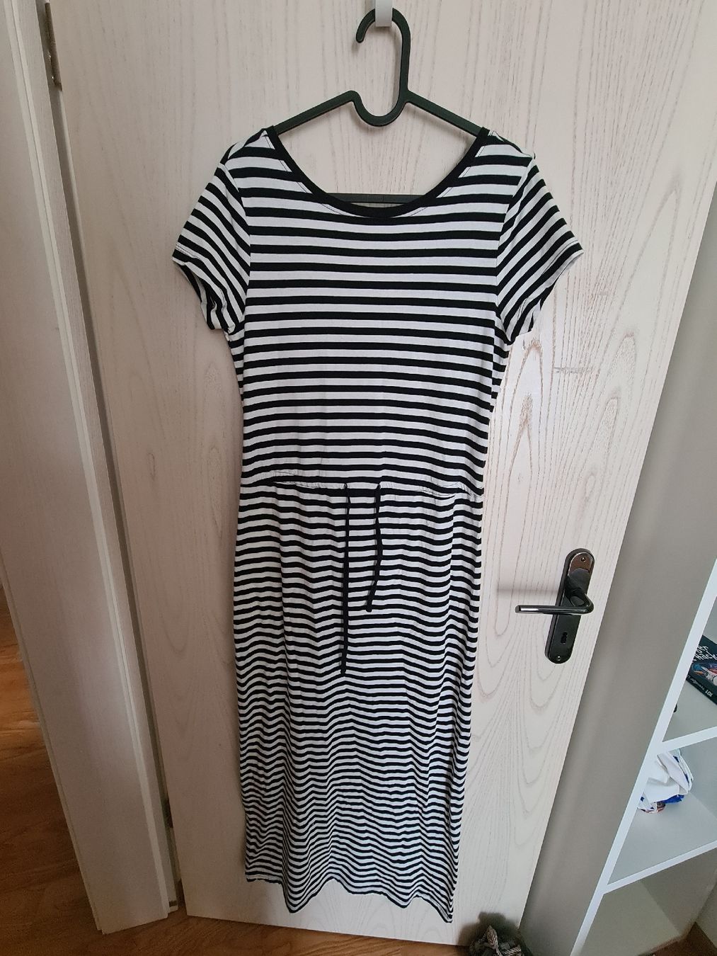 Only Vestiti: Maxikleid, Only, XS, gestreift, schwarz-weiss – Usato da Steinhausen venduto da MilaB