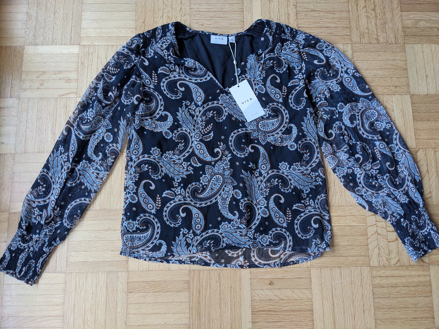 Vila Blusen: VILA Bluse Gr. 38 (neu mit Etikett) – Neu und originalverpackt aus Lengnau AG von Nathi88 1