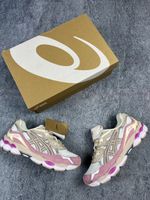 Asics Gel Damenschuh Neu mit Karton Grösse 40