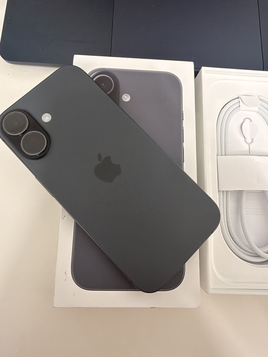Apple Handys / Smartphones: iPhone 17 256GB Spacegrau Neuwertig  – Neu (gemäss Beschreibung) aus St. Gallen von mania03 1