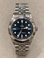 TUDOR BLACK BAY 39 – RÉF. 79660 – AUTOMATIQUE – CADRAN BLEU