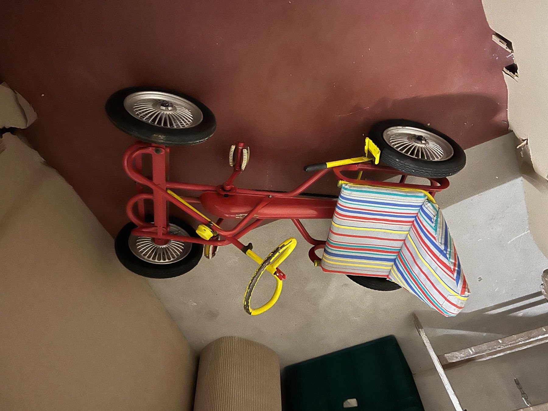 Kettcar Veicoli per bambini: Kettcar – Usato da Allschwil venduto da vjl_7p6r