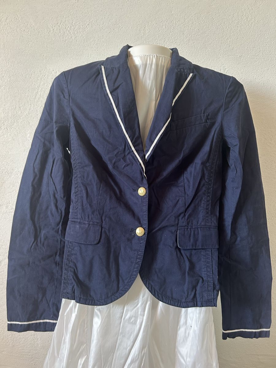 Esprit Vestes: Blazer Esprit dunkelblau Grösse 36 – D'occasion à Röschenz par c_k_wj8r