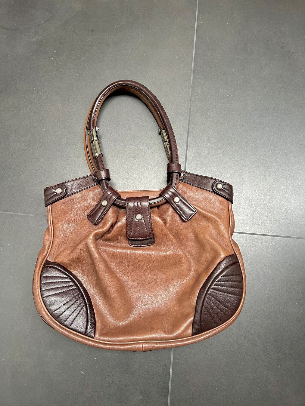 Salvatore Ferragamo Borse da donna: Salvatore Ferragamo Vintage Tasche – Usato da Wabern venduto da La-Vitrine 2