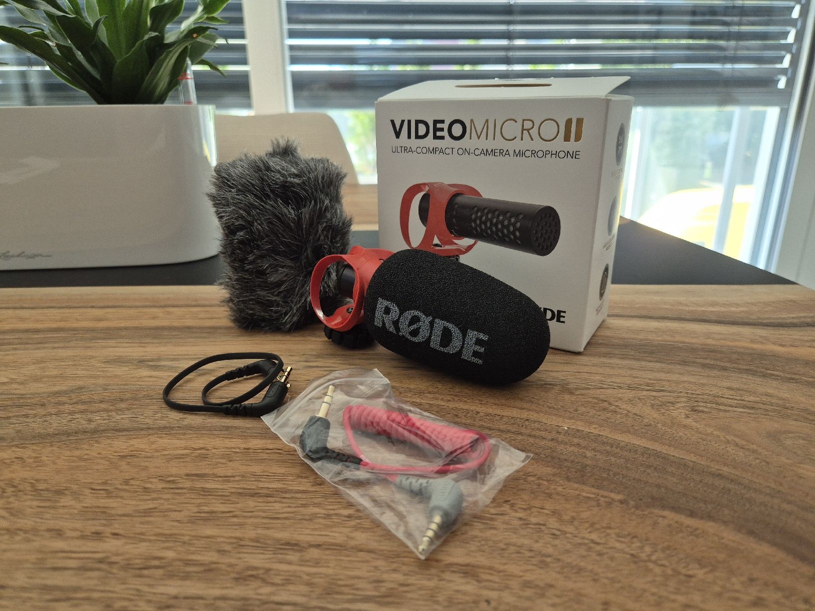 Røde Microfoni: RØDE VideoMic II Ultra-Compact On-Camera Microphone – Nuovo (secondo la descrizione) da Samstagern venduto da cviet