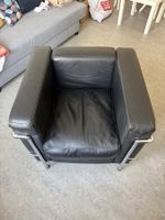 Le Corbusier LC2 Sessel, Echtleder schwarz, Chromgestell