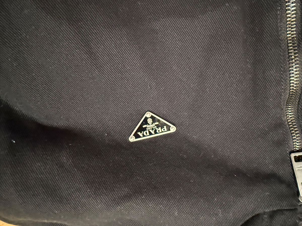 Prada Jacken: PRADA CROPPED DENIM JACKET – Neu (gemäss Beschreibung) aus Zollikerberg von max_k8gv 1