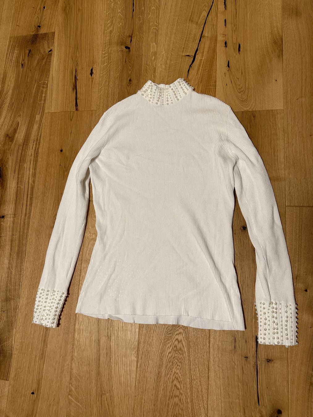 Pulls & Sweat-shirts: Pullover mit Perlen Grösse M – D'occasion à Wangen b. Olten par na_wal