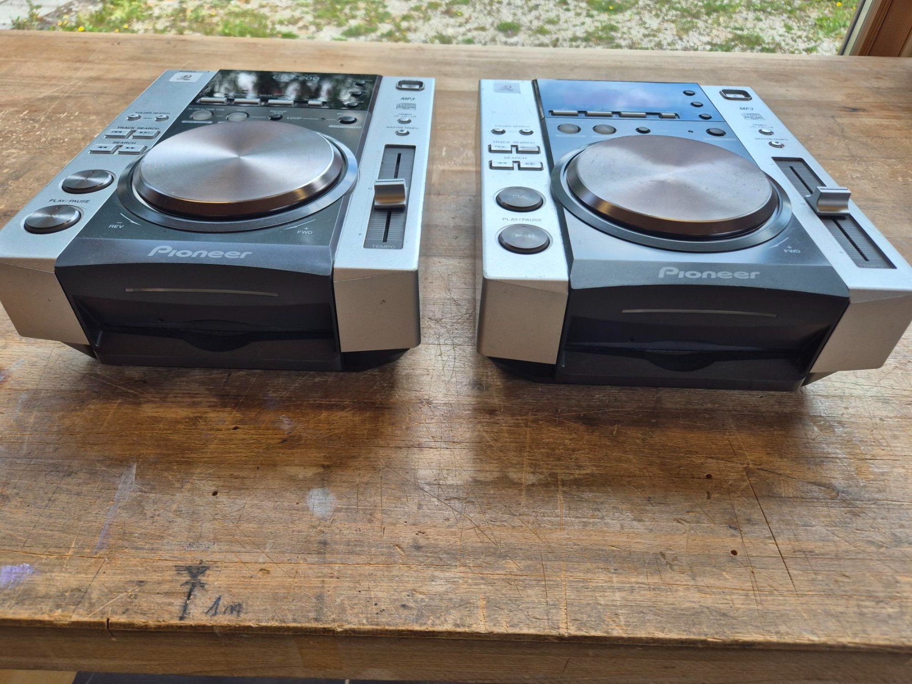 Pioneer Lettore multimediale & Streamer: Pioneer CDJ-200 2Stk CD-Player ab 1.- – Usato da Kehrsatz venduto da Bari81 3