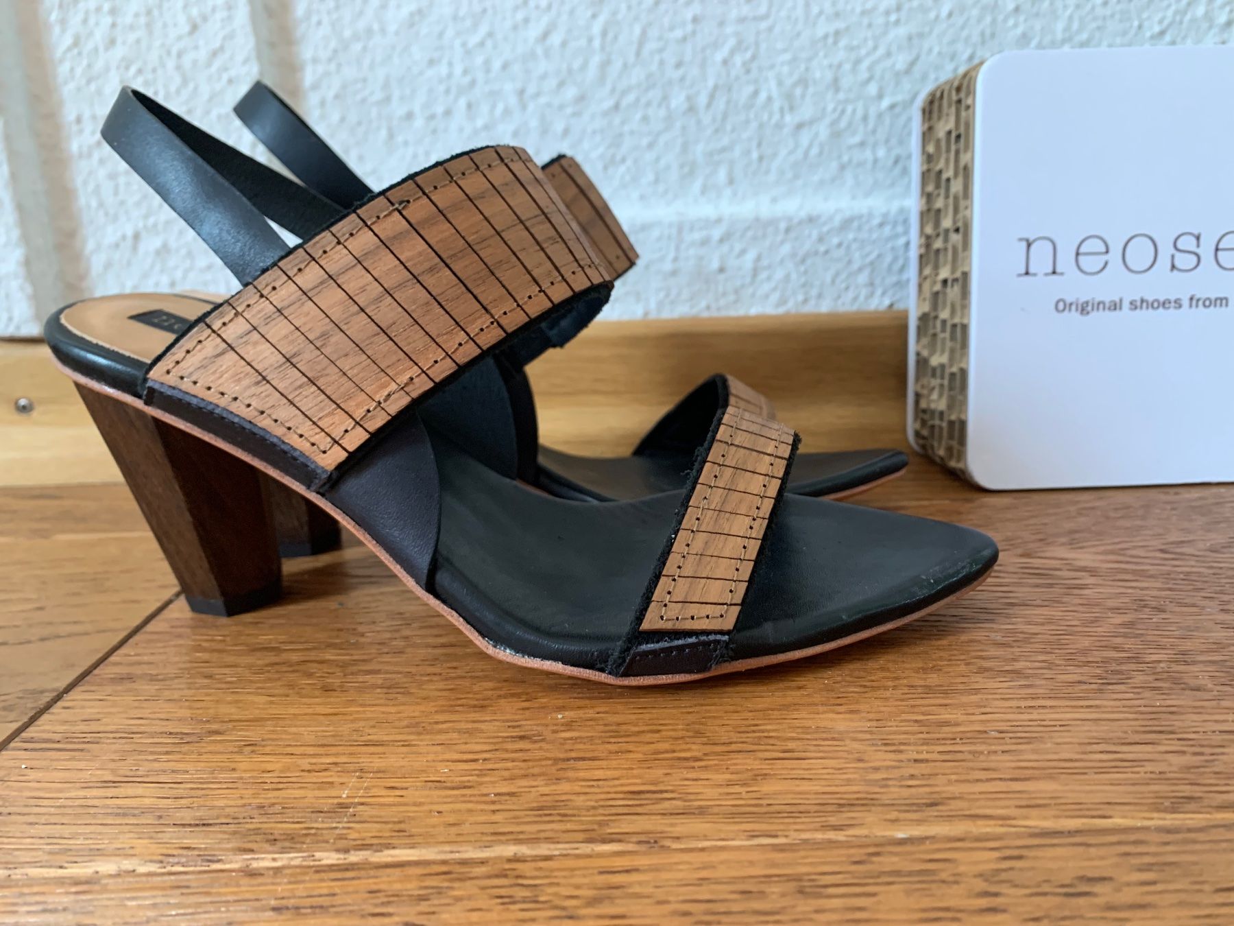 Neosens Damenschuhe: Neosens Perle 3094 wood black Gr.37 – Neu (gemäss Beschreibung) aus Zürich von finsti 1