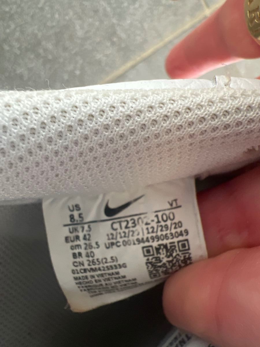 Herrenschuhe: 3 paar Nike Herren schuhe Gr42 – Gebraucht aus Nürensdorf von and_5tlm 5