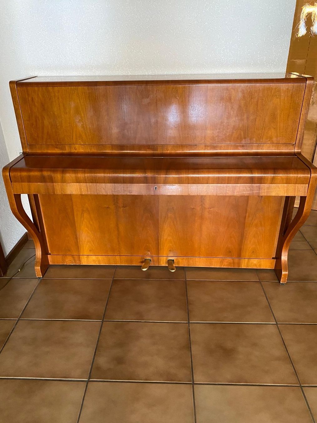 Strumenti musicali: A donner piano droit Zimmermann – Usato da Sion venduto da Floop 2