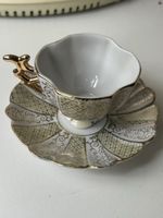 1Antikes Kaffee Tässli mit Untertasse , Goldmuster, sehr fei