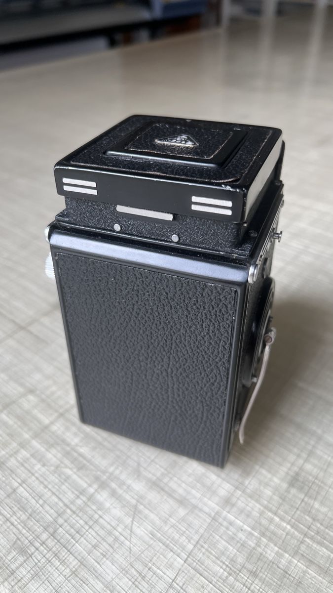 Yashica Kamera: Seltene Seagull Mittelformatkamera – Gebraucht aus La Punt Chamues-ch von mhaefu 2