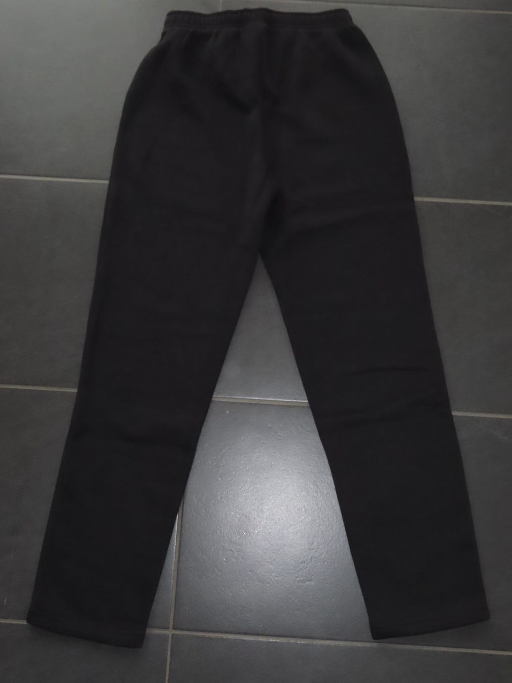 Decathlon Pantaloni: Trainerhose Decathlon Gr.152 +++ top+++ – Nuovo (secondo la descrizione) da Wallenried venduto da Asyano 1